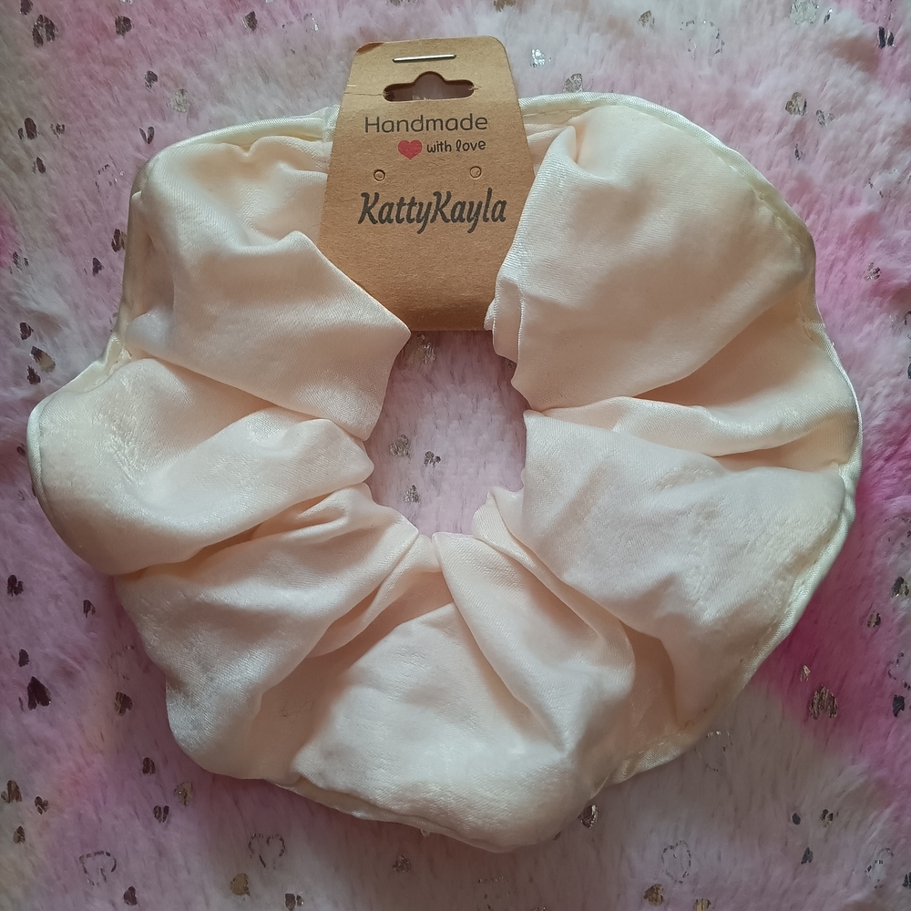 Elegant Cream Hair Scrunchie
